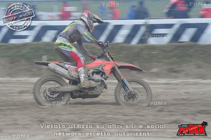 _ROB3106 (Copy).jpg